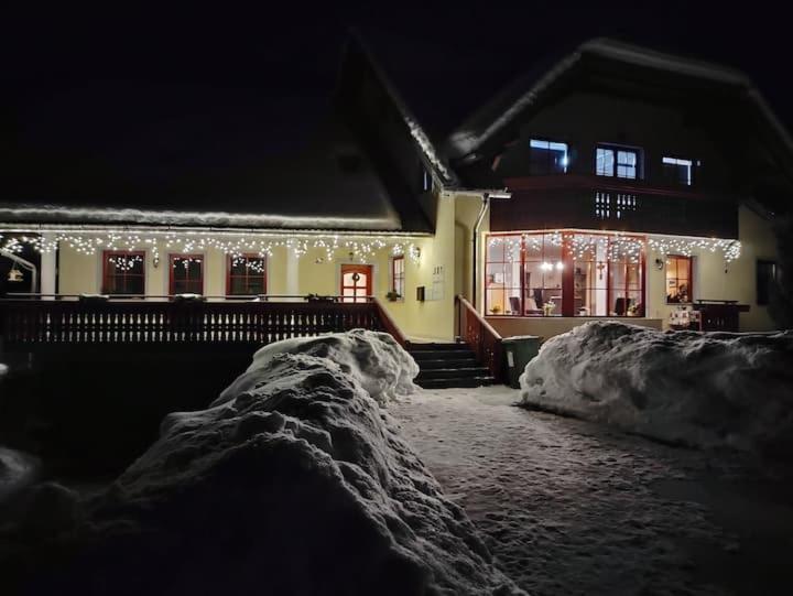 Apartmaji Bostjan Pristavec Kranjska Gora Bagian luar foto